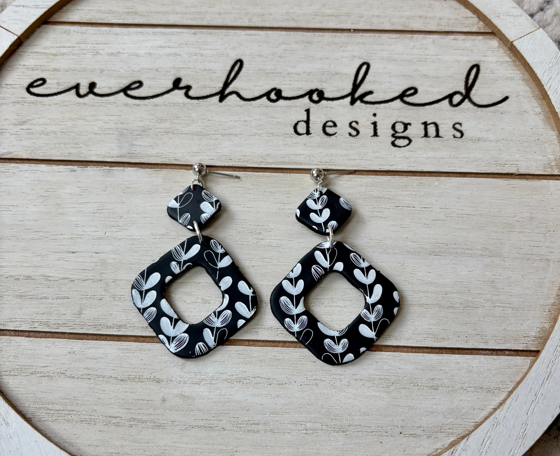 Black and White Floral Two Piece Dangles