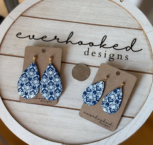 Dangly chinoiserie navy with white floral teardrop earrings - two sizes