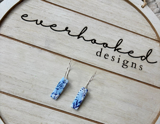 Chinoiserie Blue Floral Dangly Bar Earrings
